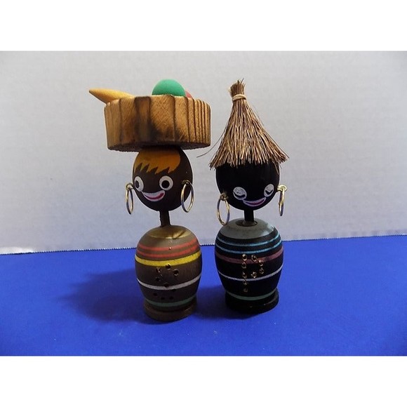 Vintage Wood African Black Natives Island Caribbean Salt & Pepper Shakers - Picture 3 of 5